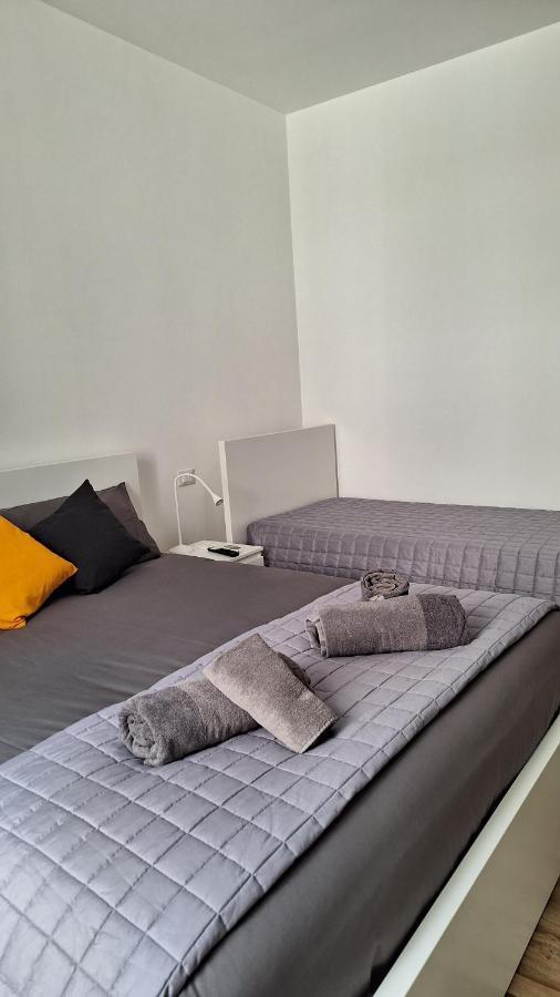 Casa Vacanze Mami Apartment ตรีเอสเต ภายนอก รูปภาพ